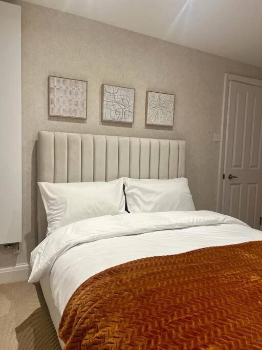 ロンドンNew Flat In Holland Parkアパートメント エクステリア 写真